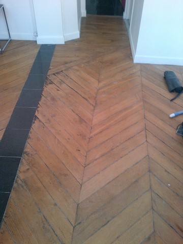 Toutes les étapes d'une rénovation de parquet ancien / cloué