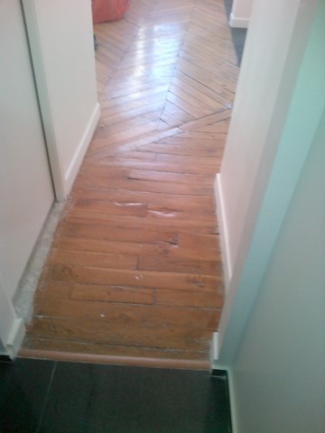 Toutes les étapes d'une rénovation de parquet ancien / cloué