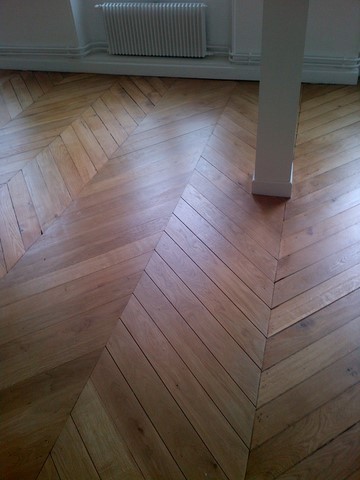 Toutes les étapes d'une rénovation de parquet ancien / cloué