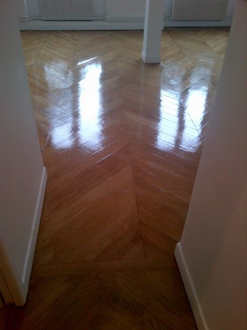 Toutes les étapes d'une rénovation de parquet ancien / cloué