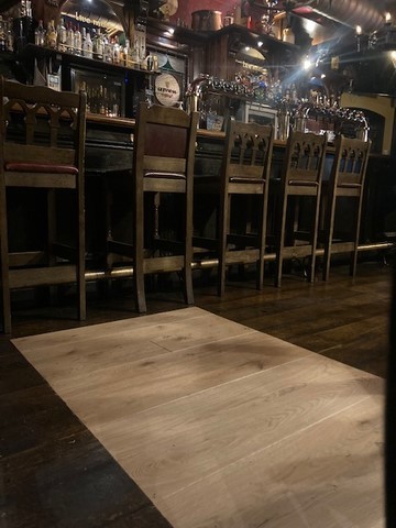 intervention-rénovation-de-parquet-corcorans-mcbrides-les-halles.html