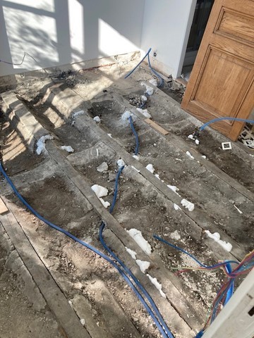 Toutes les étapes d'une rénovation, de remplacement de parquet ancien / cloué