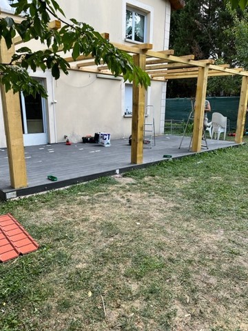 pose-de-terasse-en-lame-compositepose-de-terrasse-en-lame-composite